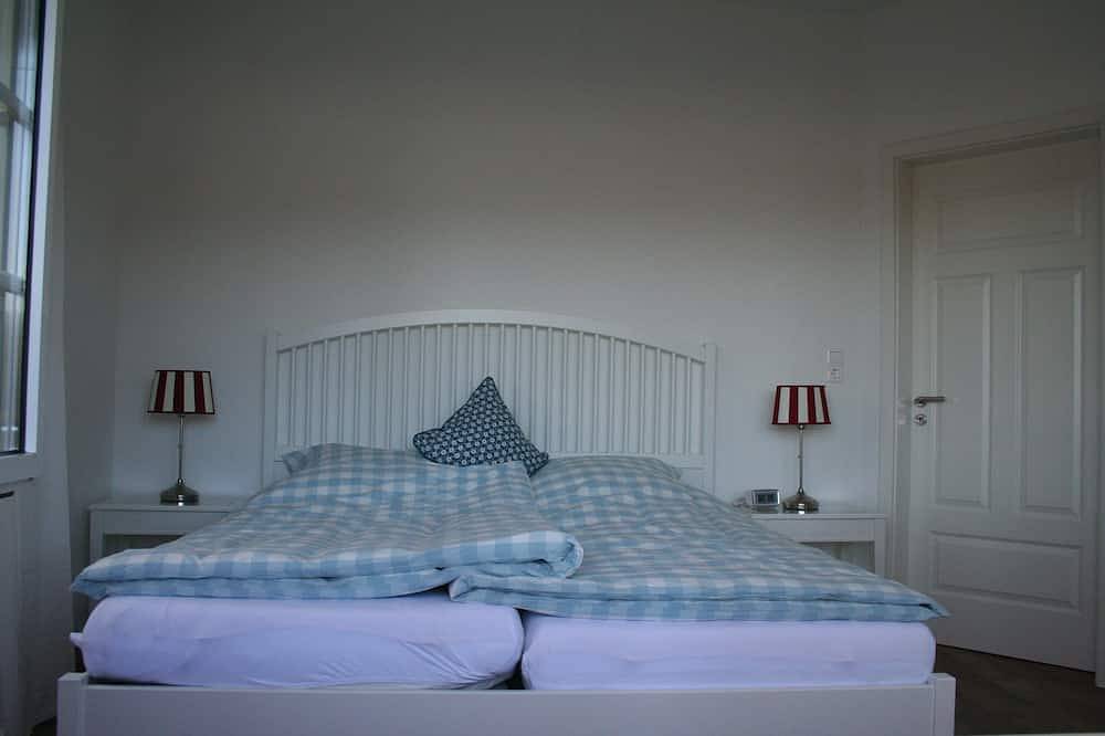 Beschauliche Wohnung auf dem Hof einer Landtierarztpraxis in Loxstedt, Südliches Cuxland
