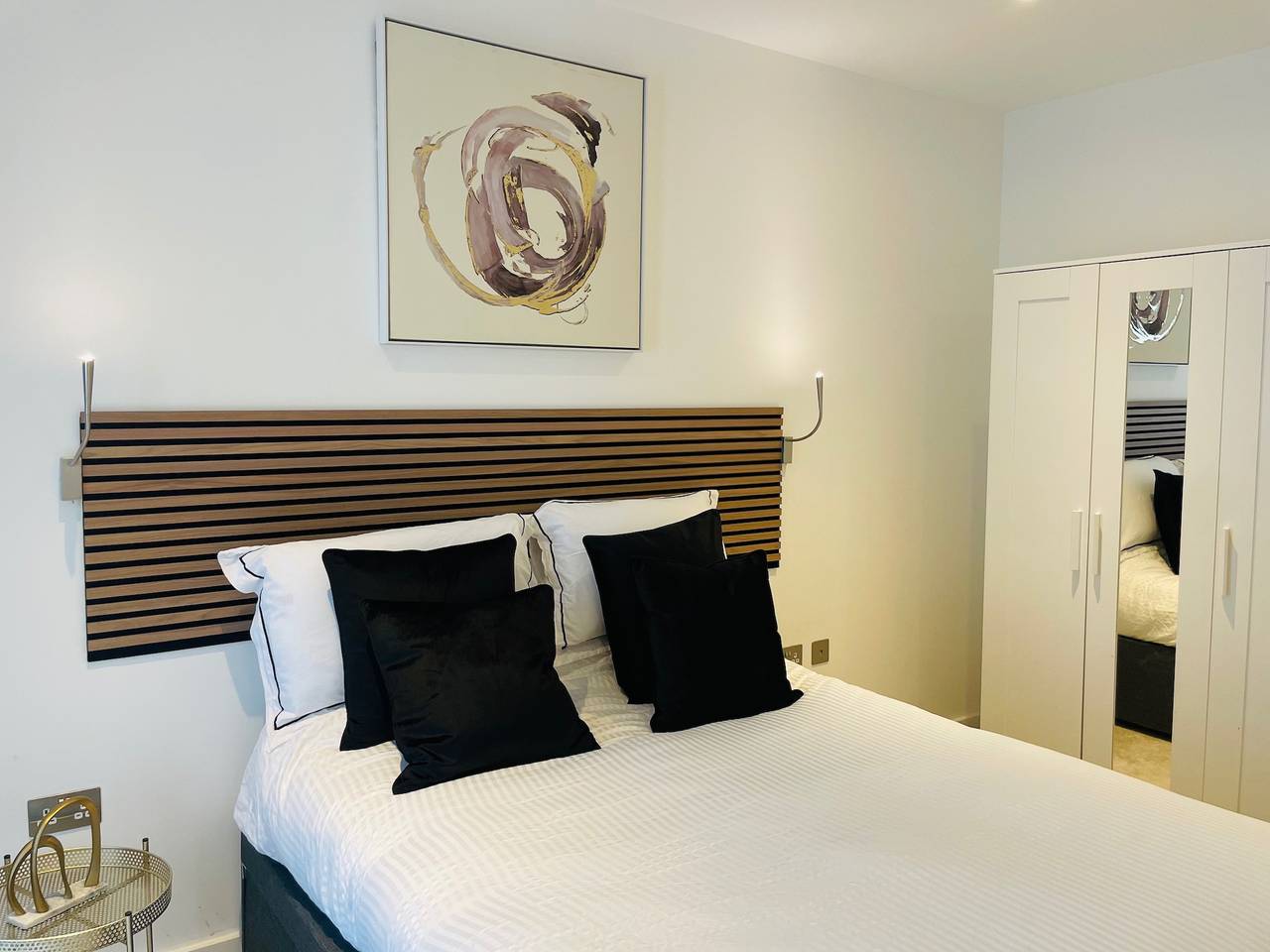 Entire holiday apartment, Spacious 1 bedroom Apartment in St Albans in Hertfordshire
