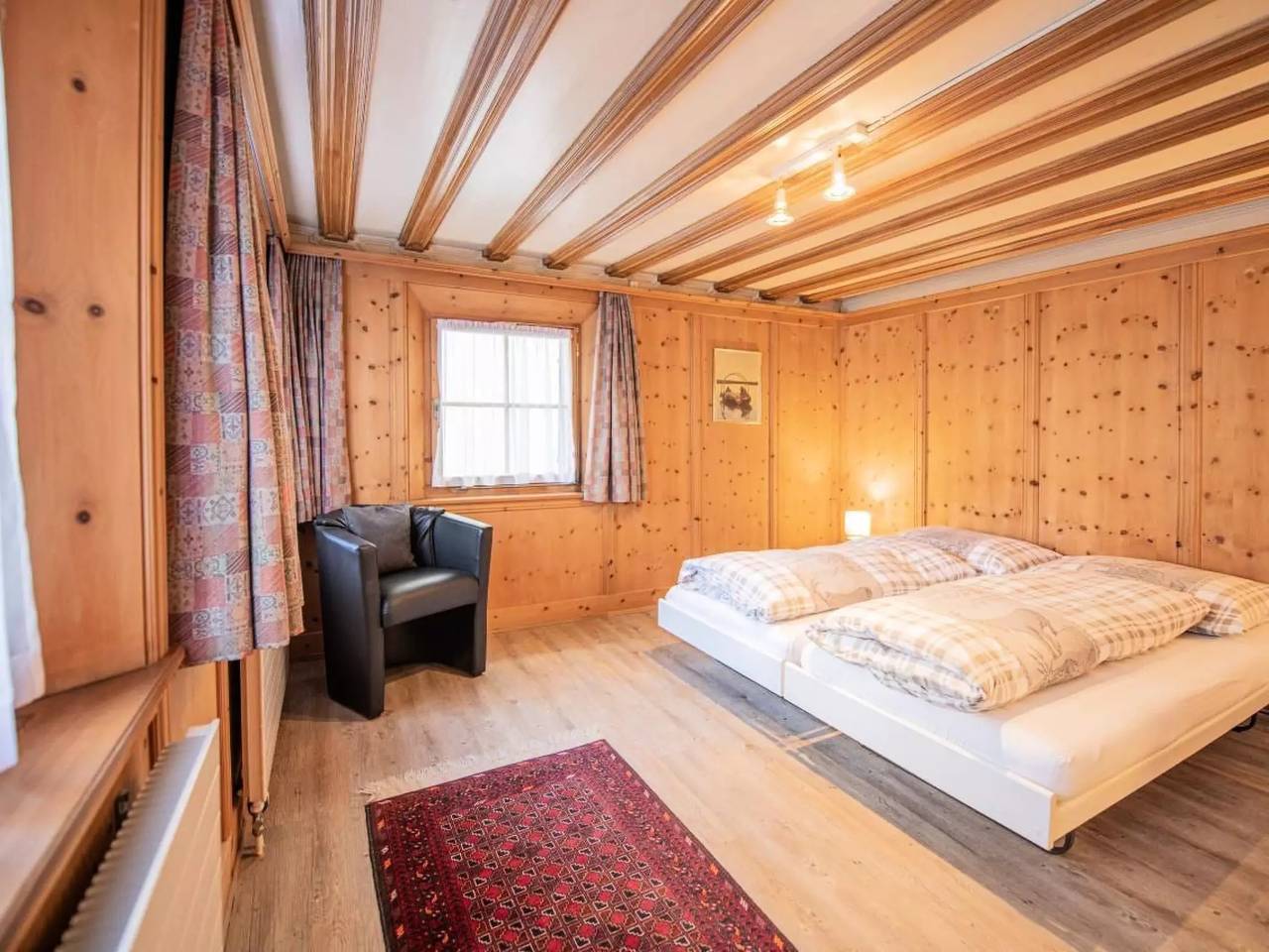 Ganze Wohnung, 2 Zimmer 2 Personen in Samedan, Sankt Moritz