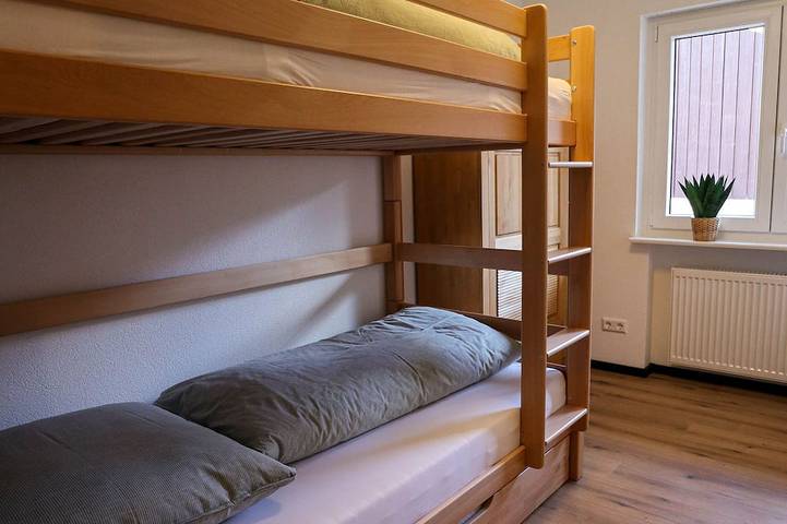 Ferienwohnung für 7 Personen, mit Terrasse und Garten in Oppenau - 4