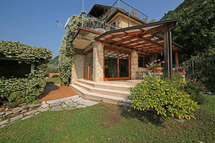 Ferienwohnung für 5 Personen, mit Pool und Seeblick sowie Garten in Salò - 3