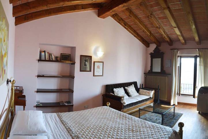 Chambre d’hôte pour 4 personnes, avec jardin dans Piémont - 2