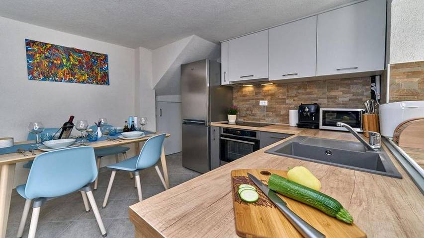 Villa pour 5 personnes, avec jardin, animaux acceptés dans Šolta - 3