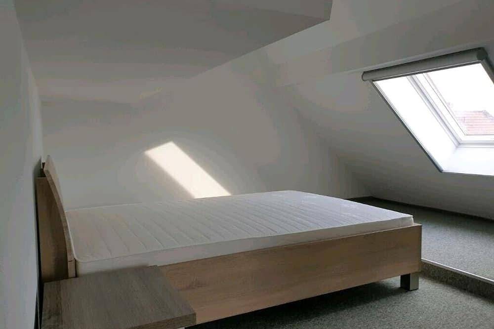 Ganze Wohnung, Ferienwohnung für 2 Personen im Leipziger Neuseenland in Großpösna, Leipziger Neuseenland