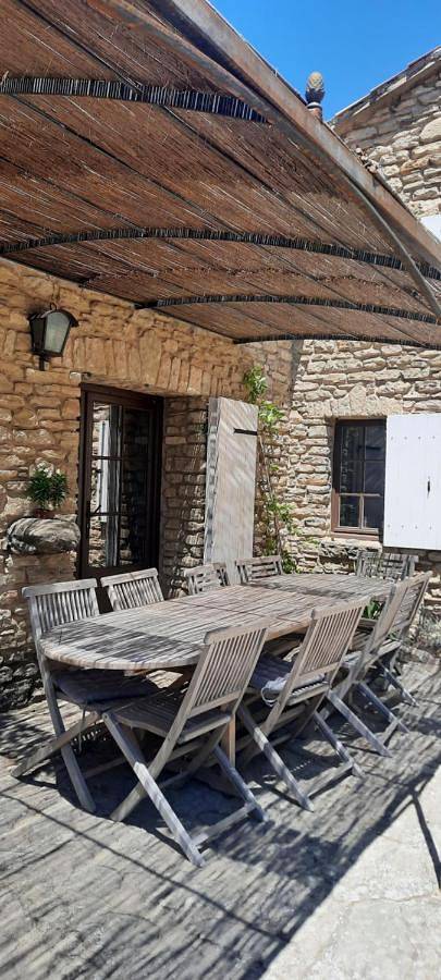 Queen Room with Garden View in Saumane-de-Vaucluse, Vaucluse