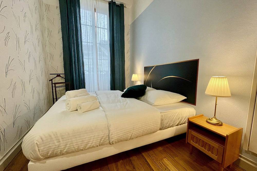 Appartement entier, Appartement F2 à Verdun, « La Scène du 66 » avec garage motos in Verdun (Municipalité), Verdun