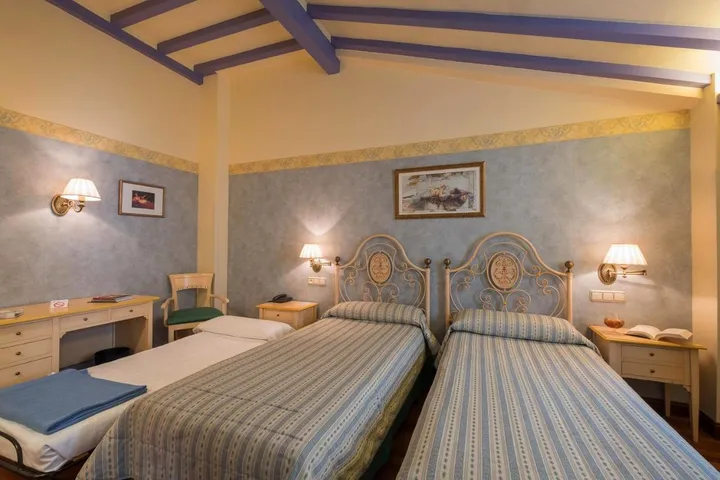 Hotel para 2 personas, con jardín - 1