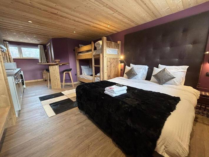 Gîte pour 2 personnes, avec sauna et jacuzzi dans Lac de Montriond - 3