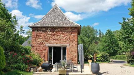 Gîte pour 6 personnes, avec jardin et vue dans Clairvaux-d'Aveyron