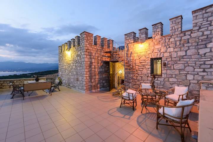 Ferienhaus für 10 Personen, mit Meerblick und Garten sowie Pool in Kalamata - 3