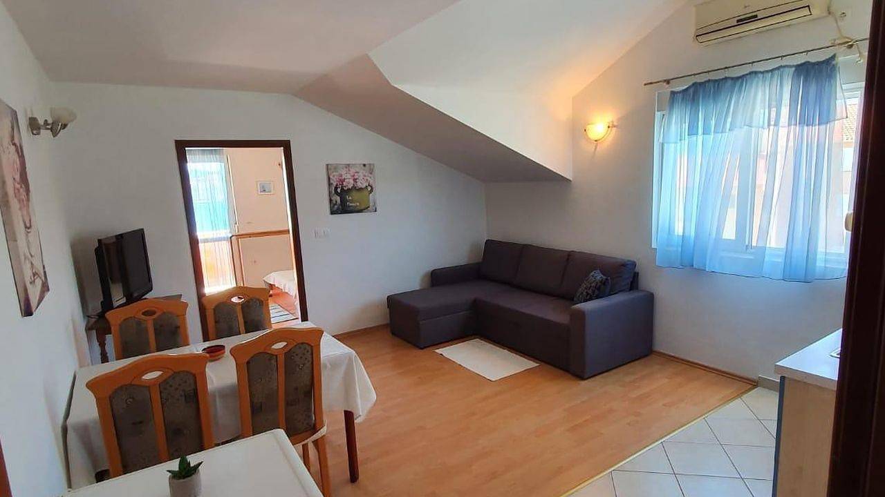 Ganze Ferienwohnung, Ferienwohnung für 4 Personen (34 m²) in Kukljica in Kukljica, Insel Ugljan