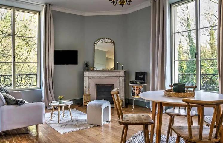 Maison de campagne pour 4 personnes, avec jardin et sauna ainsi que vue sur le lac et vue