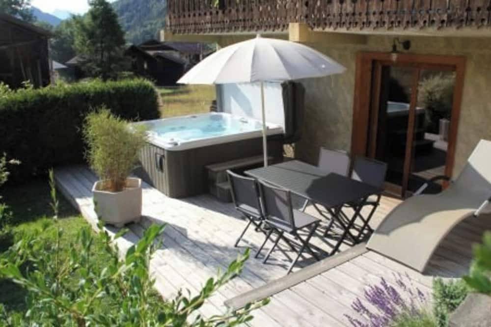 Ferienhaus im reizvollen Residenz Haus / Hallenbad-Sauna-Dampf / Haute-Savoie in Taninges, Region Bonneville