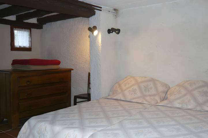 Location de vacances pour 5 personnes, avec jacuzzi et sauna, animaux acceptés dans vallée d'Aspe - 3