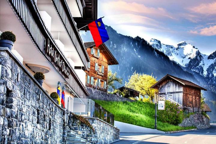 Hôtel pour 2 personnes, avec sauna ainsi que terrasse et vue, animaux acceptés au Liechtenstein - 3