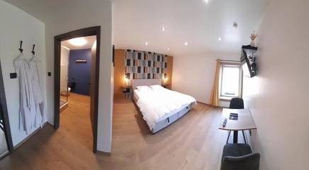 Gîte pour 2 personnes, avec jardin dans Ambly