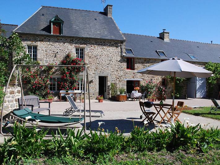 Gîte pour 4 personnes, avec terrasse et jardin - 1