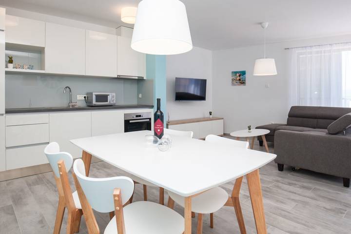 Ferienwohnung für 5 Personen, mit Meerblick in Bol