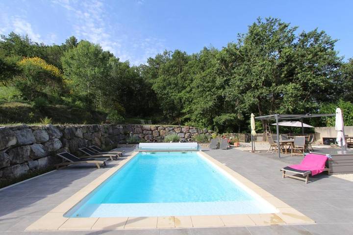 Gîte pour 6 personnes, avec jardin ainsi que piscine et vue, animaux acceptés à Saint-Romain-en-Viennois - 3