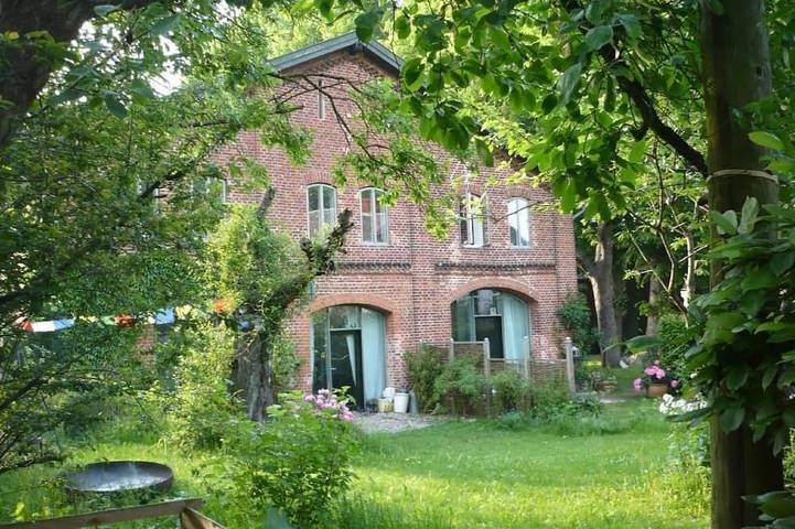 Ferienwohnung für 4 Personen, mit Garten