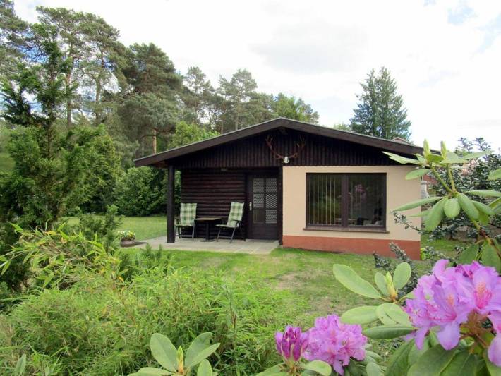 Ferienhaus für 2 Personen, mit Terrasse und Garten in Neustadt-Glewe