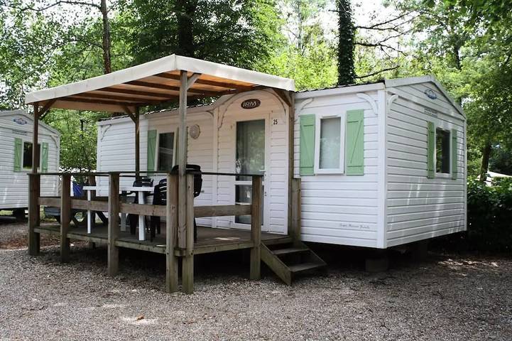 Mobil home pour 6 personnes à Belmont-Tramonet