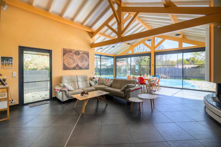 Villa avec Piscine Privée proche Lac et Océan in Léon (France), Côte d’Argent