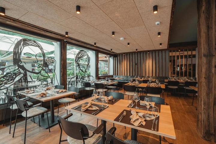 Hôtel pour 2 personnes, avec terrasse ainsi que sauna et vue, animaux acceptés à Täsch - 3