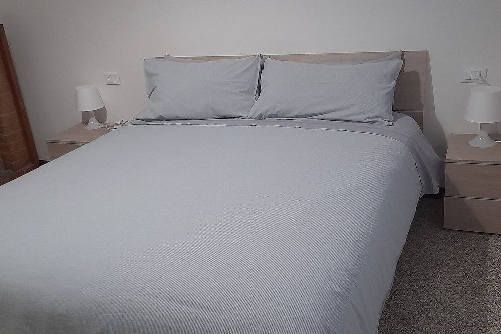 Ganze Wohnung, Ravenna Suite: apartment close to the center and major monuments! in Ravenna, Ravenna Provinz