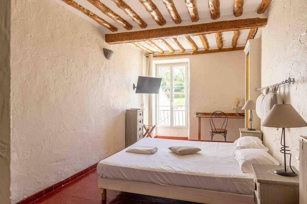 Appartamento intero, Studio 103-Monolocale-Standard-Bagno privato con vasca-Vista mare parziale in Cros de Cagnes, Cagnes-sur-Mer
