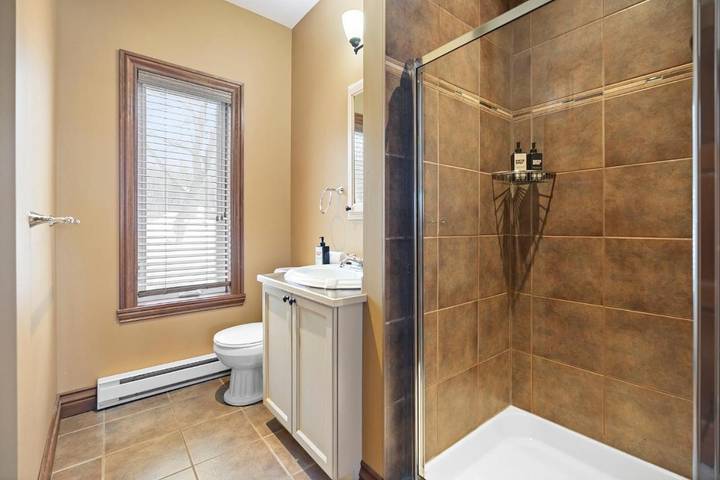 Location de vacances pour 6 personnes, avec terrasse et jardin dans Mont-Tremblant - 3