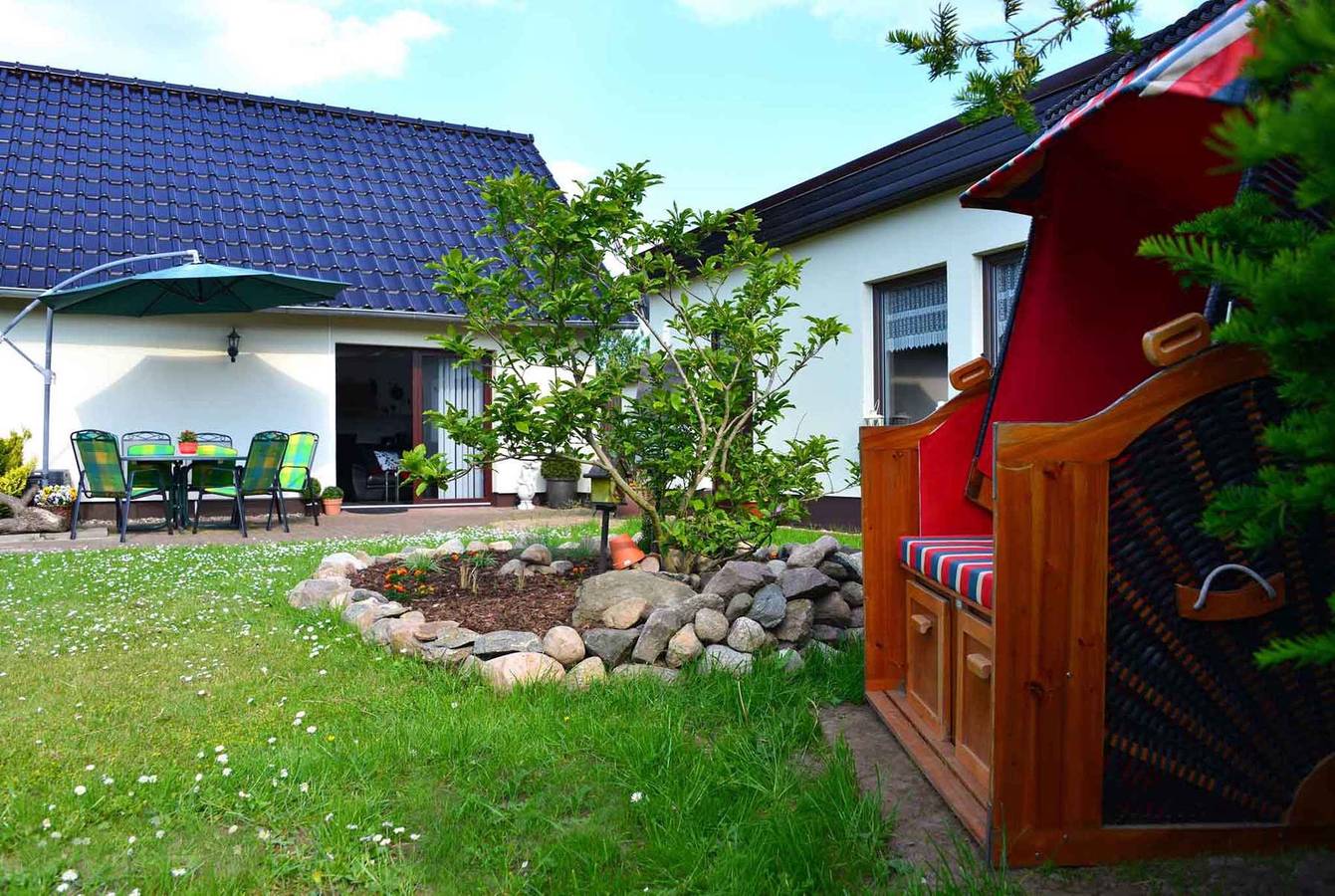 Ganze Ferienwohnung, Ferienwohnung mit Terrasse und Grill in Bergen auf Rügen, Bergen auf Rügen und Umgebung