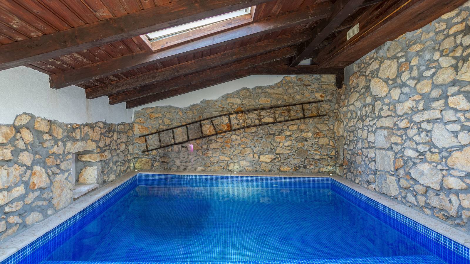 Villa Hidden world with pool by Villas Guide in Obrš, Moscenicka Draga