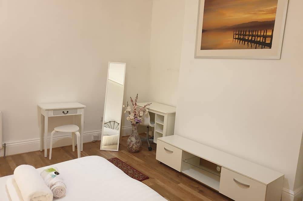 Entire apartment, Cosy Flat for small family or working professionals. in Newcastle upon Tyne, Tyne and Wear