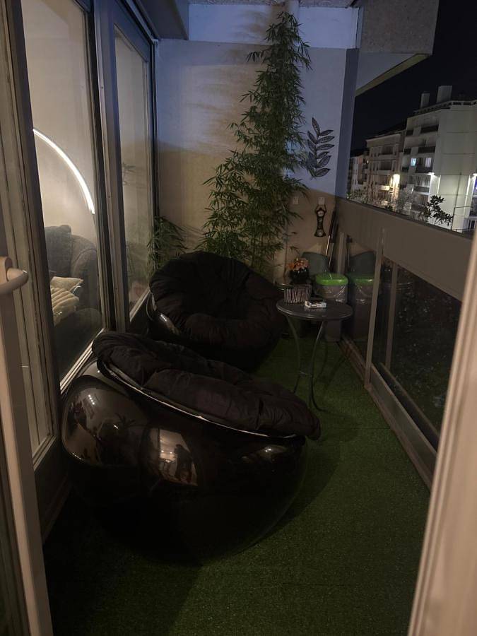 Gîte pour 2 personnes, avec balcon et vue à Bron - 3