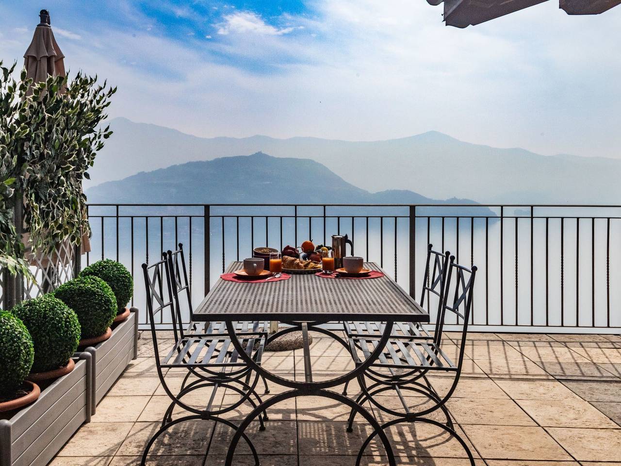 Ganze Wohnung, Terrazza a Lago - Zweizimmerwohnung mit Terrasse in Località Spiglia, Gemeinde Parzanica