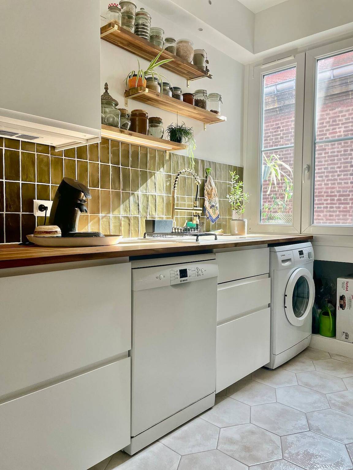 Entire apartment, Apartment with Wifi near Paris in Neuilly-sur-Seine, Hauts-de-Seine