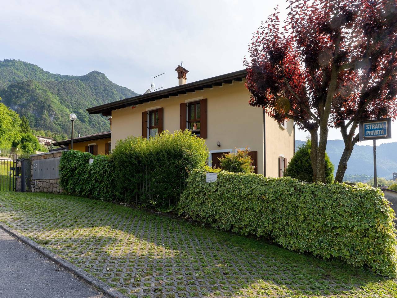Ferienhaus in Idro in der Nähe von Scenic Hills in Idro, Gardasee-Berge