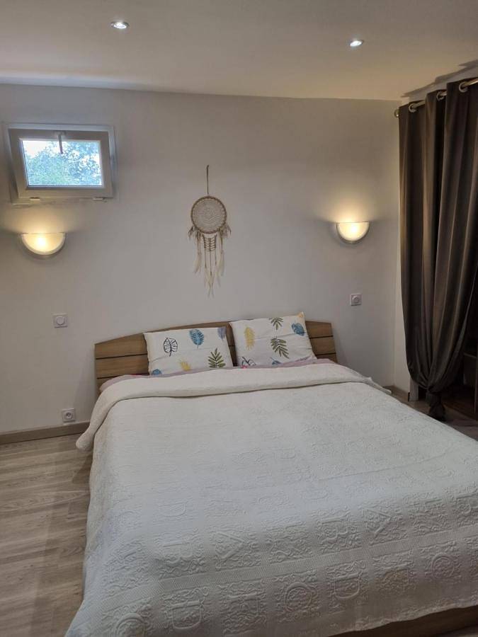 Gîte pour 2 personnes, avec piscine et vue à La Destrousse - 4