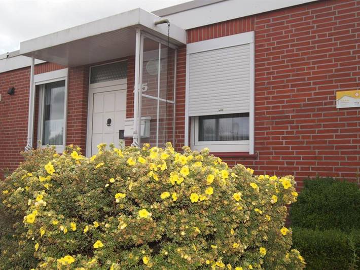Bungalow für 3 Personen, mit Terrasse und Garten in Dornumersiel - 2