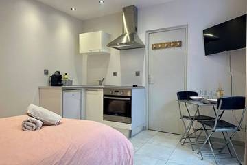 Appartement De Vacances pour 2 Personnes dans Le Puy-en-Velay, Haute-Loire, Photo 3