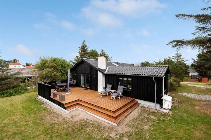 Feriehus for 7 personer, med terrasse - 1