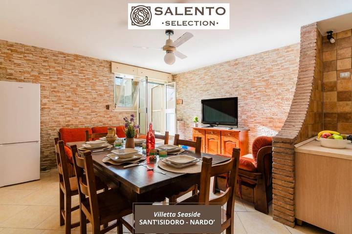 Casa vacanza per 10 persone, con Terrazza e Giardino a Torre Squillace