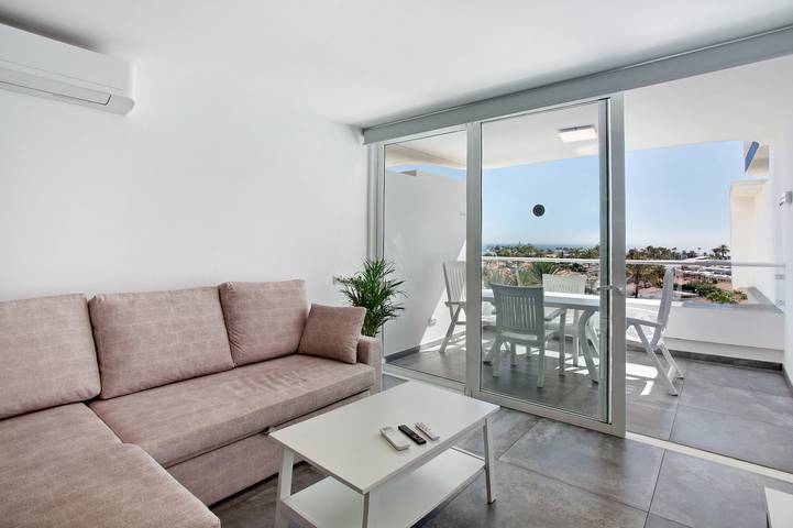 Ferienwohnung für 3 Personen, mit Kinderpool und Garten in Playa del Inglés - 4