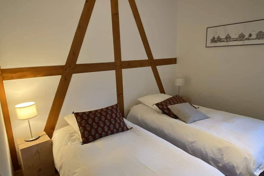 Gîte \"Les Figuiers\" Terrasse Jardin jacuzzi in Gougenheim, Région de Strasbourg