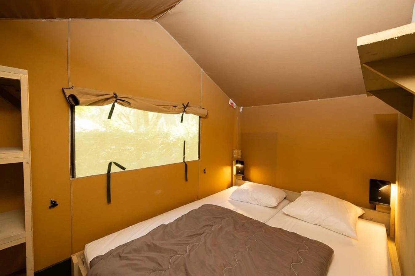 Zecamping 3* piscine chauffée animations locatif 27m2 4 pers in Montpon-Ménestérol, Périgord Blanc