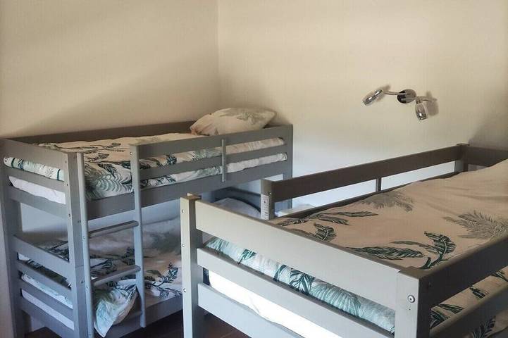 Gîte pour 6 personnes, avec jardin à Lurs - 3