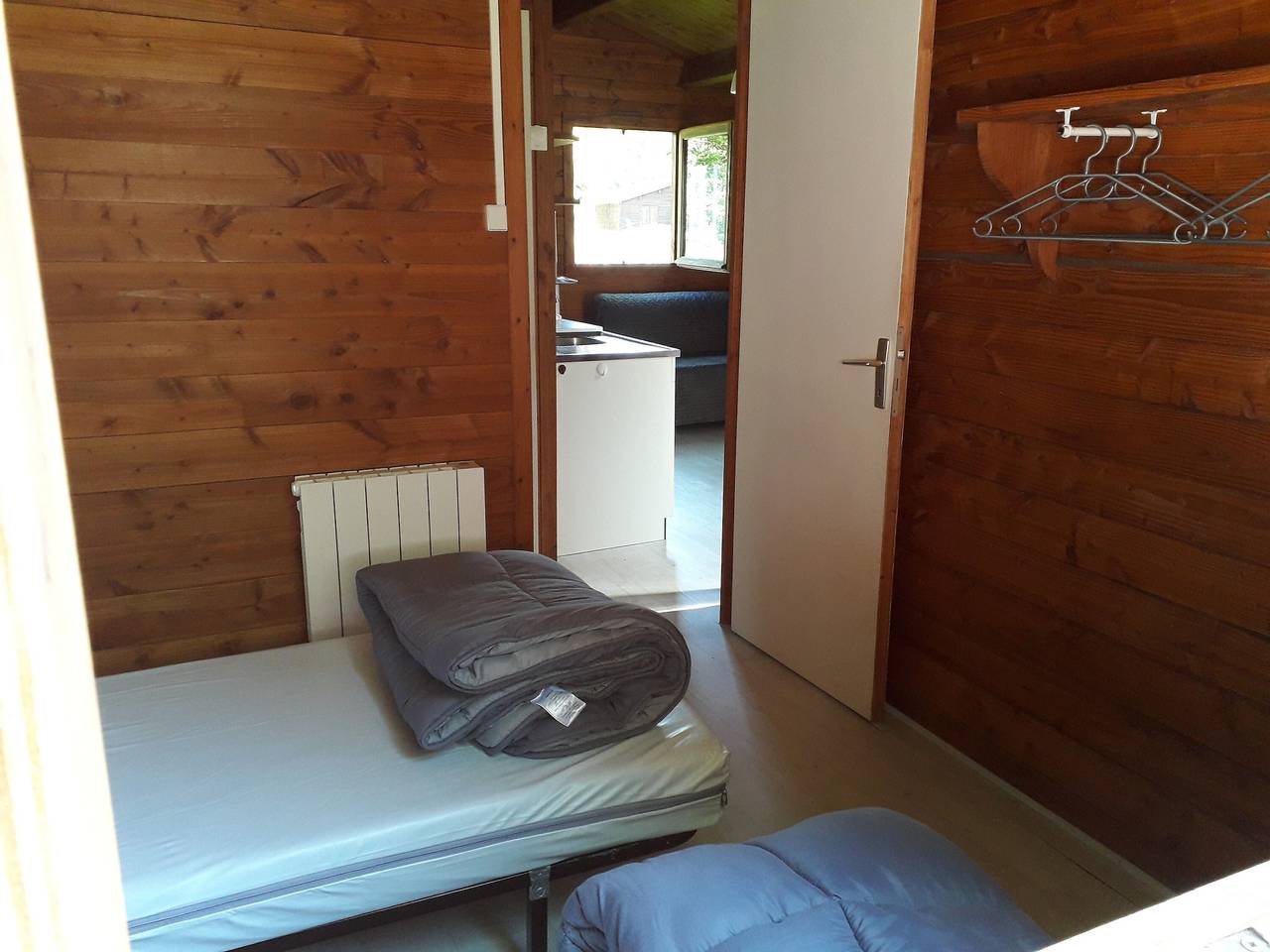 Chalet « confort 20 » avec terrasse, piscine partagée in Saint-Gervais (Vendée), Vendée