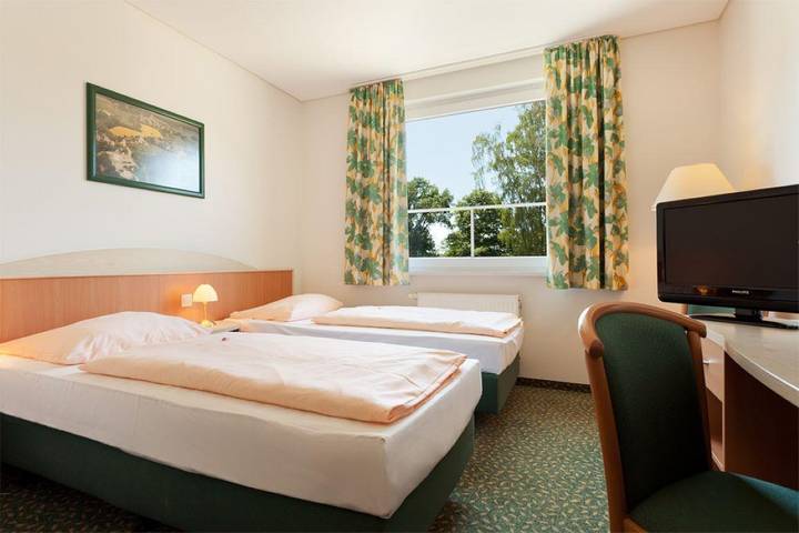 Hotel für 2 Personen, mit Garten und Sauna sowie Terrasse, kinderfreundlich in Gifhorn - 4