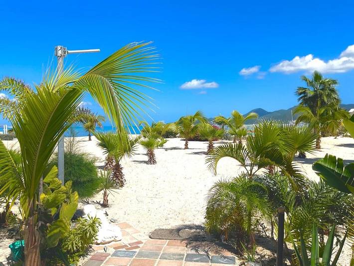 Location de vacances pour 4 personnes, avec bassin pour enfant et jardin ainsi que piscine et vue dans Nettlé Bay - 2